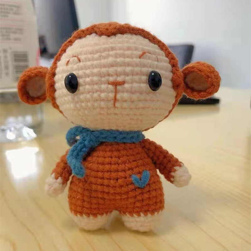 DIY Crochet Keychain Kit Cute Cartoon Doll Key Ring Yarn Craft Set