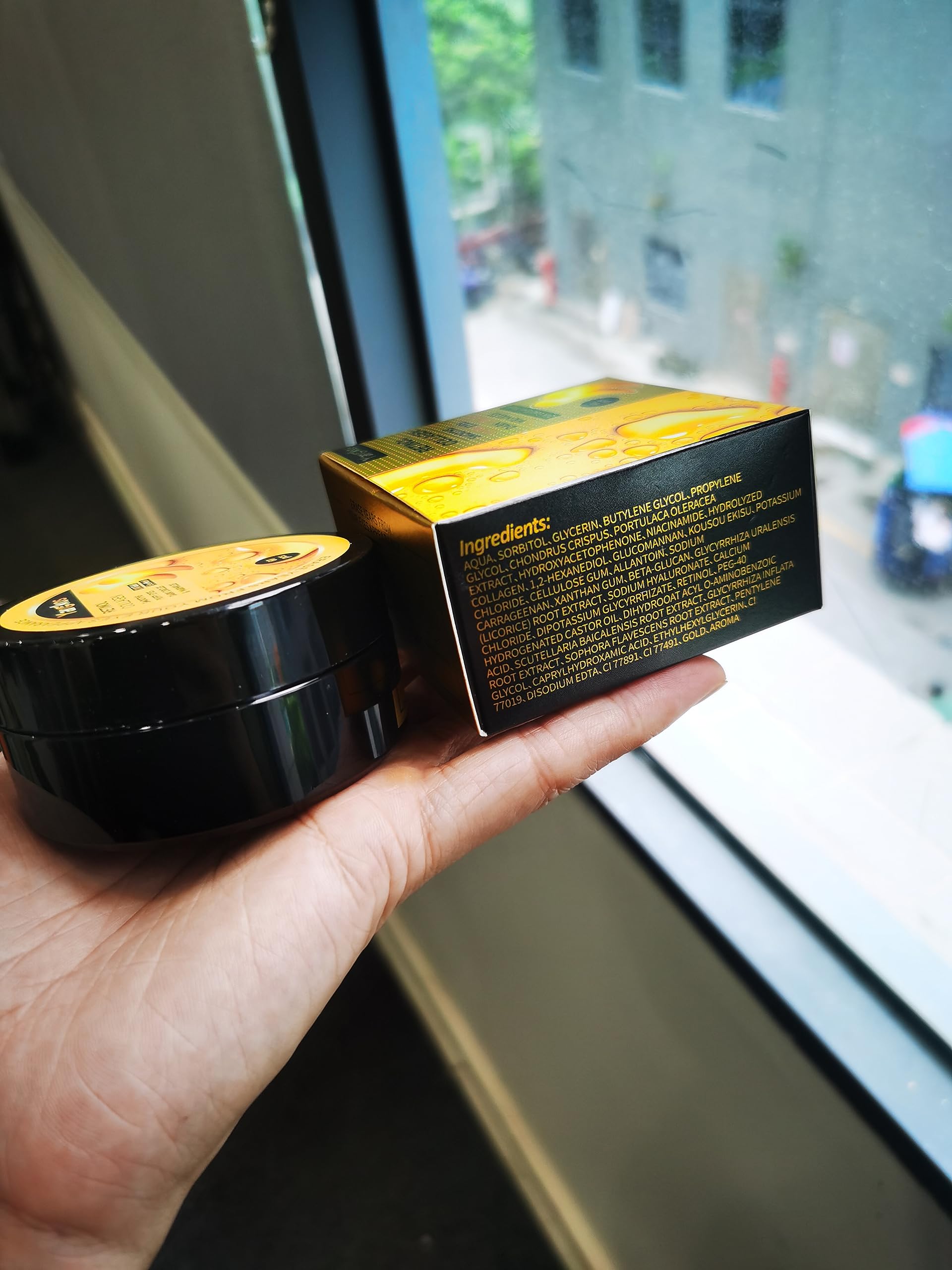 24K Gold Collagen Under Eye Patches - Luxury Rejuvenation (60 Pcs)