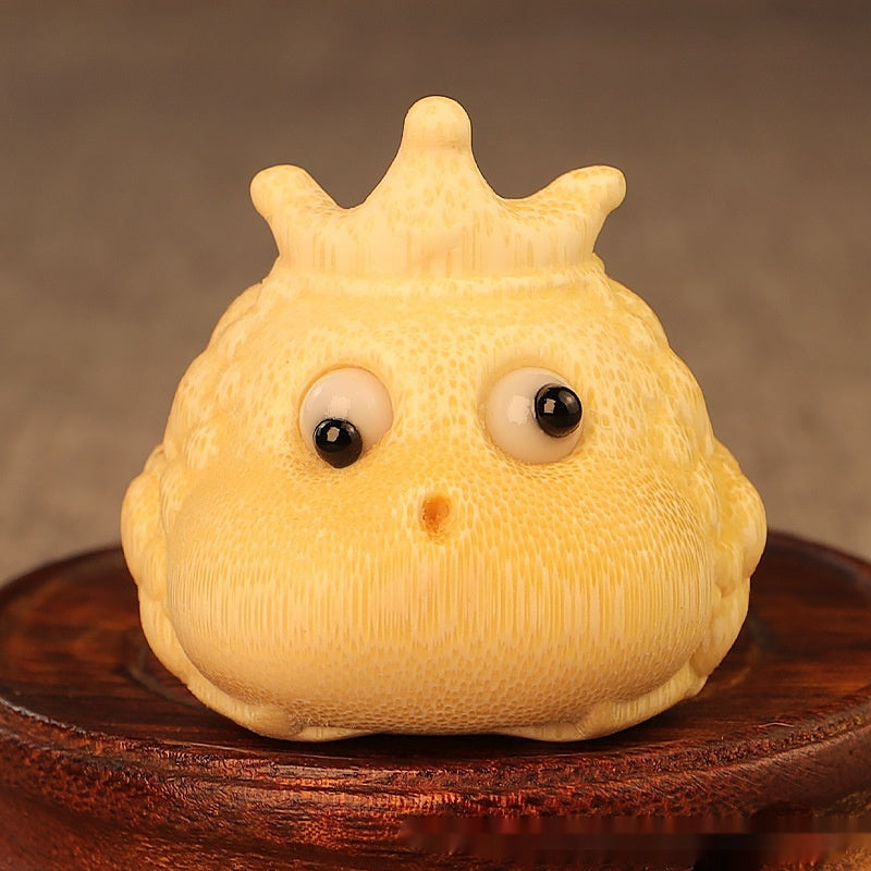 bamboo carved toad ornament crown princess cute lucky feng shui desk decor