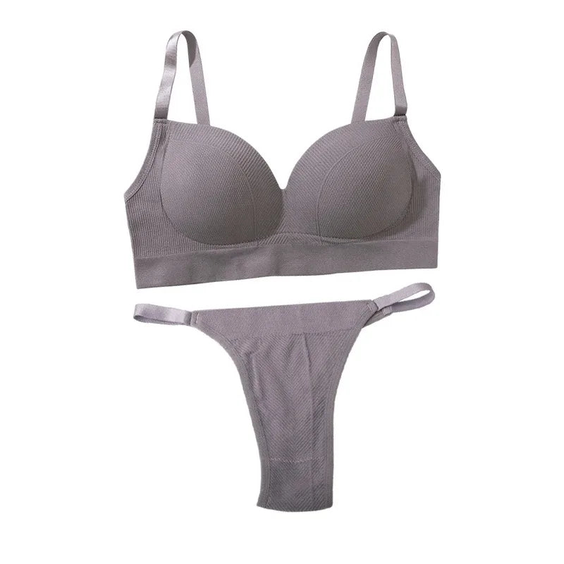 Seamless Women Sports Bra and Panty Set Fitness Lingerie Set Crop Top Style