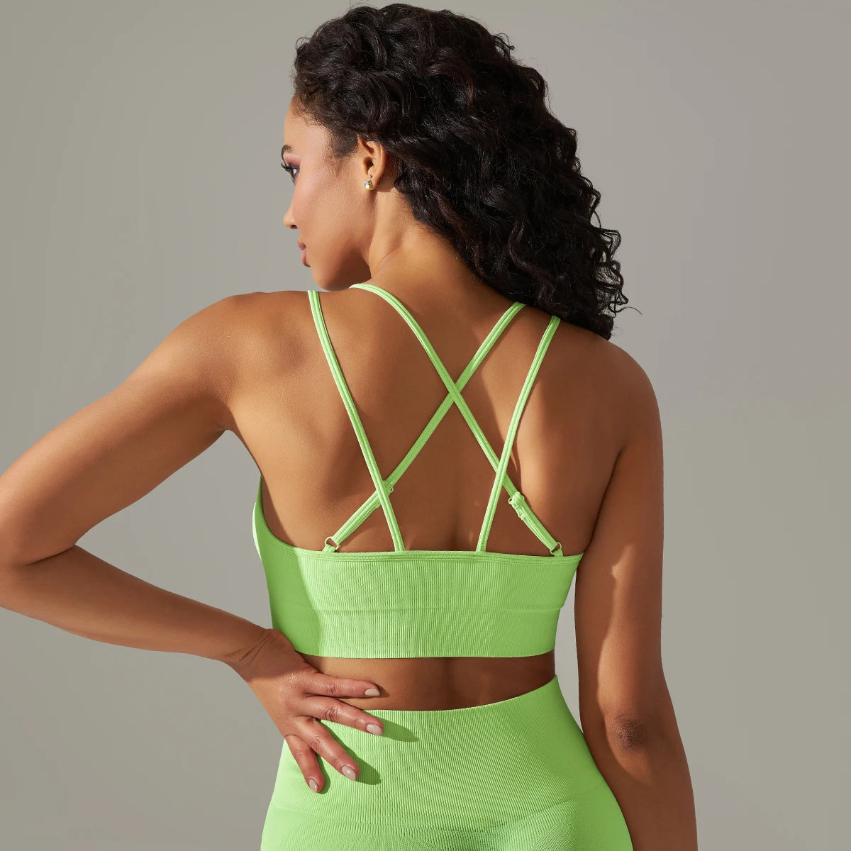 Women Sports Bra Yoga Fitness Top Seamless High Stretch Cross Strap Workout Bra